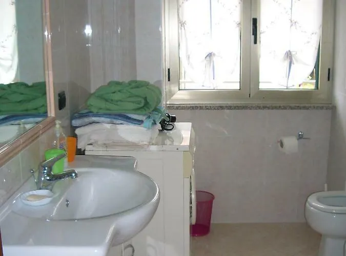 Alojamento de Acomodação e Pequeno-almoço Zia Zelinda Dego