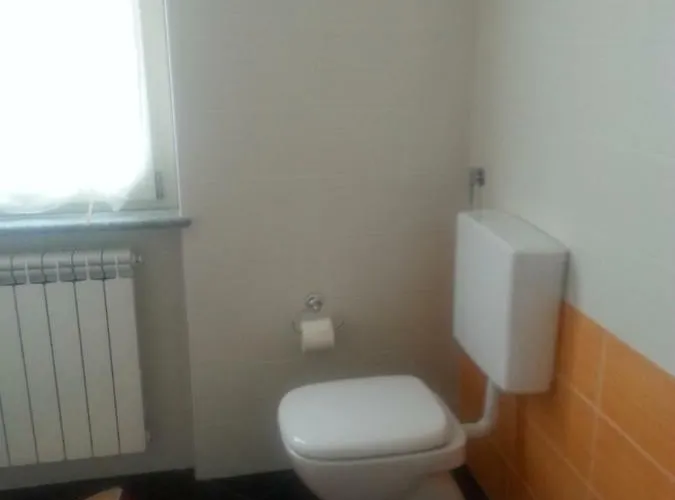 Alojamento de Acomodação e Pequeno-almoço Zia Zelinda